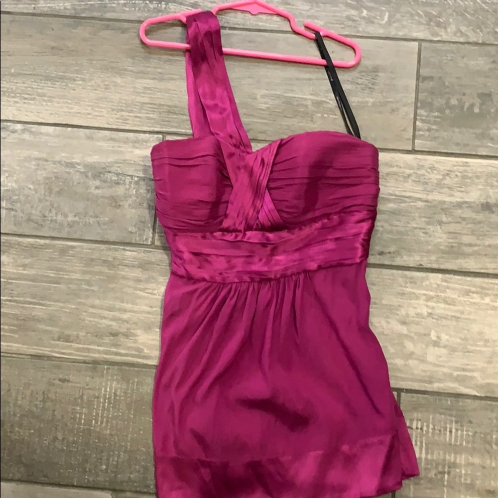 Beautiful Pink off the shoulder- tank top.